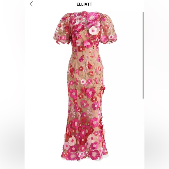 Elliatt Ingrid Midi Dress - Picture 3 of 4